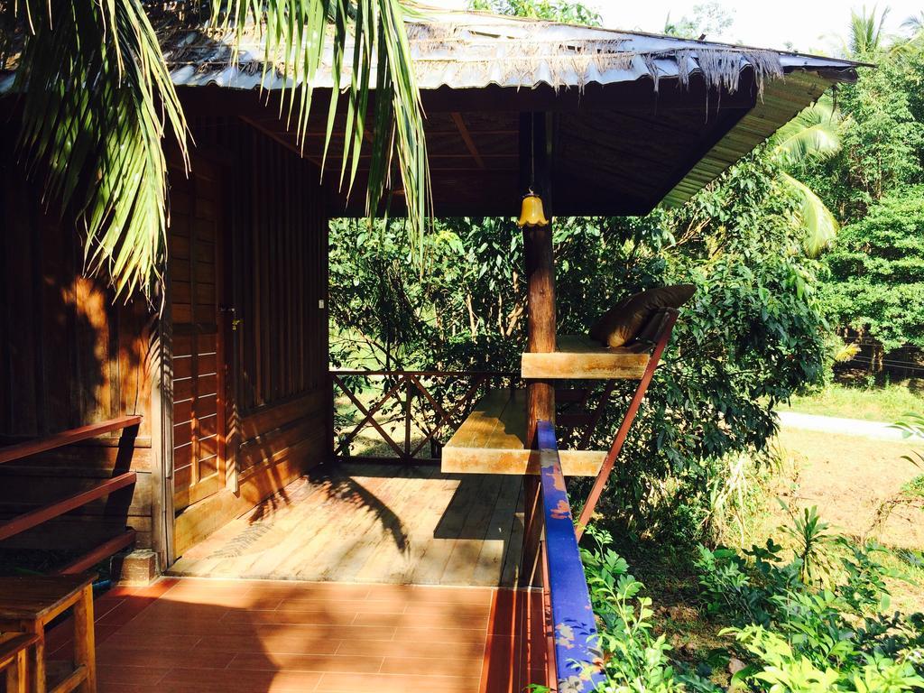 Phayam Garden View Hotel Koh Phayam Luaran gambar
