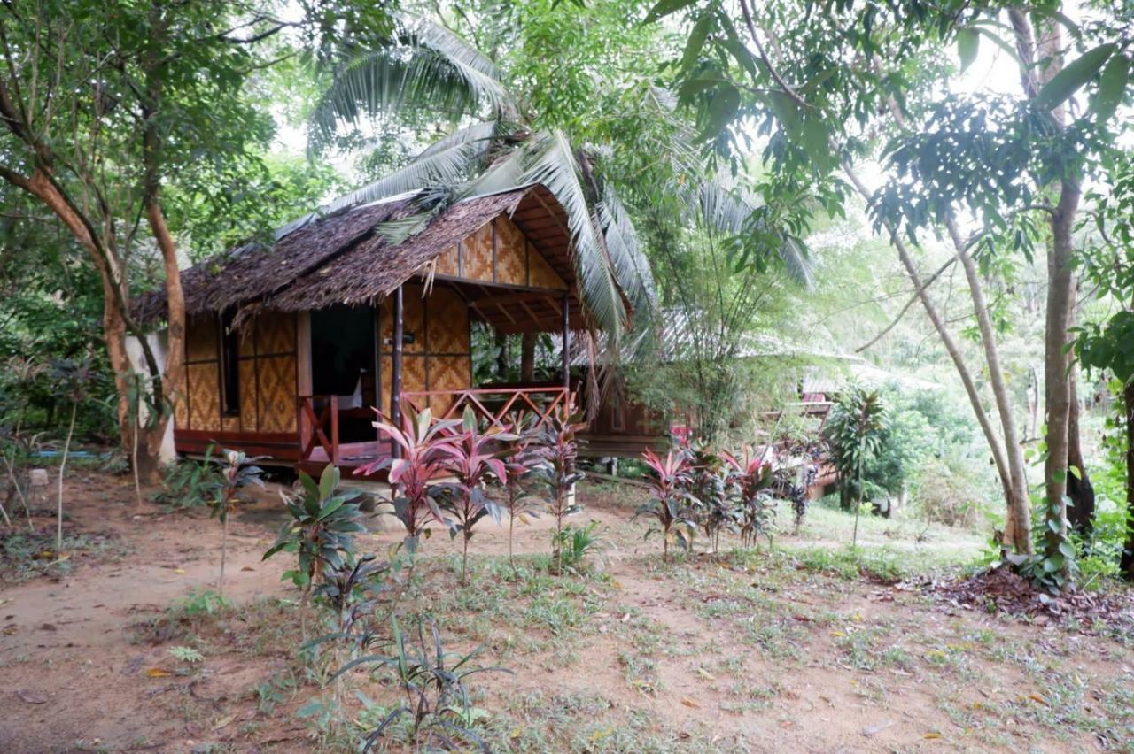 Phayam Garden View Hotel Koh Phayam Luaran gambar